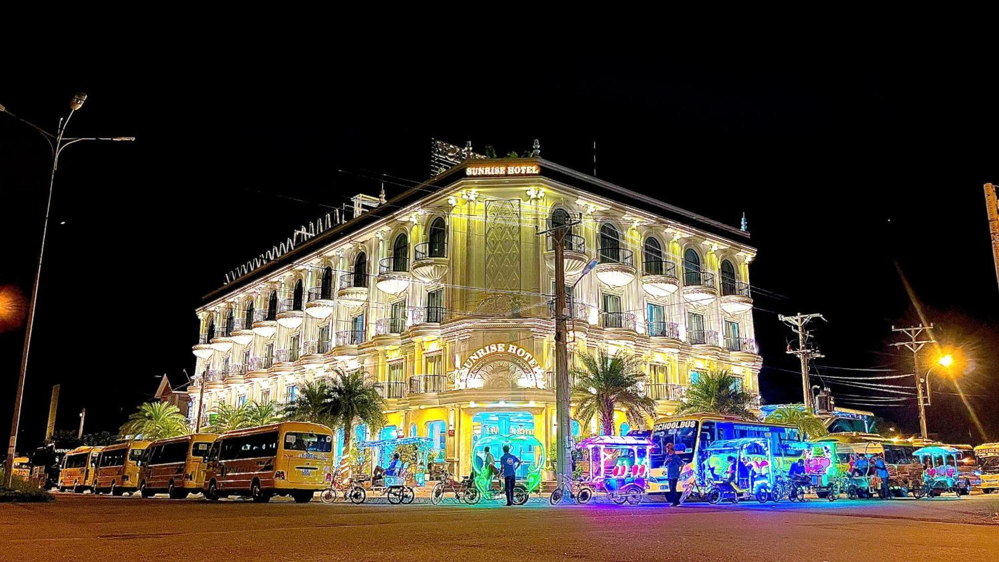 Sunrise Hotel ها تيان المظهر الخارجي الصورة
